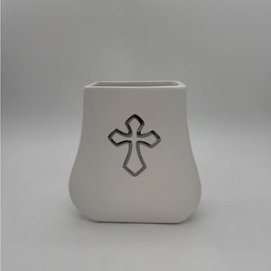 Faithful Blessings FTD Flower Vase White With Silver Cross Medallion Vintage